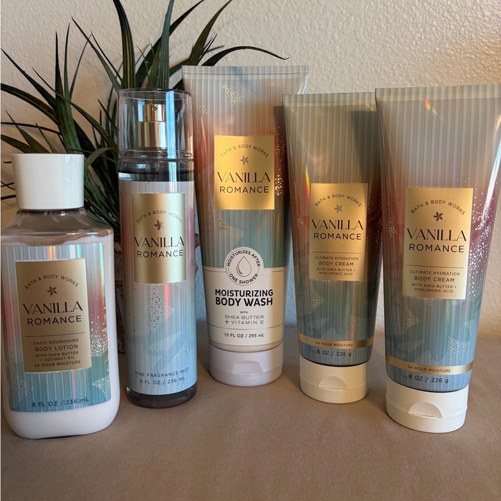 Bath & Body Works Vanilla Romance Set